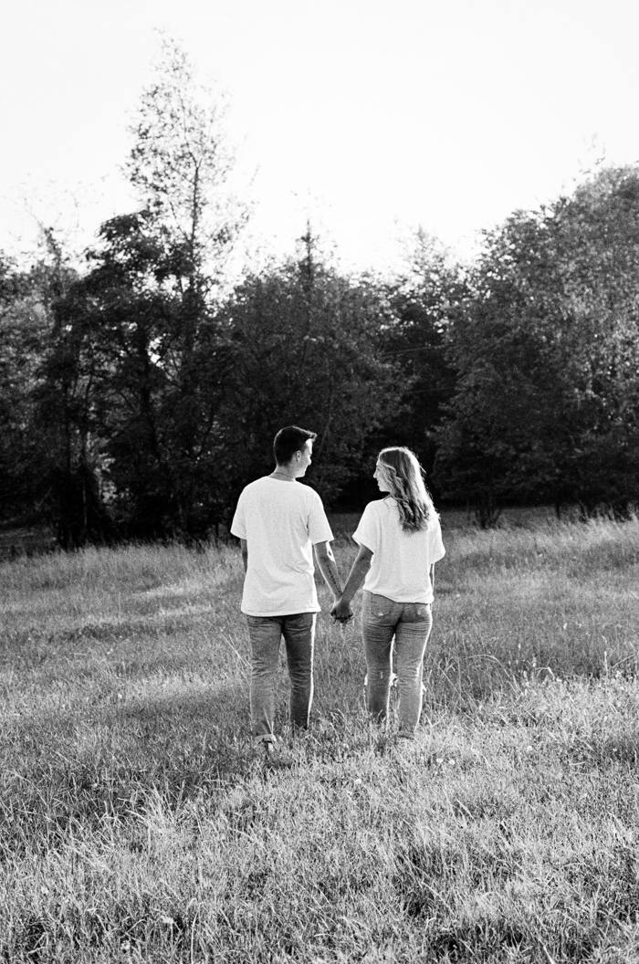 Summer Golden Hour Couple Portraits